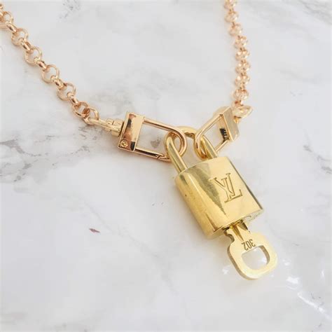 louis vuitton necklace padlock